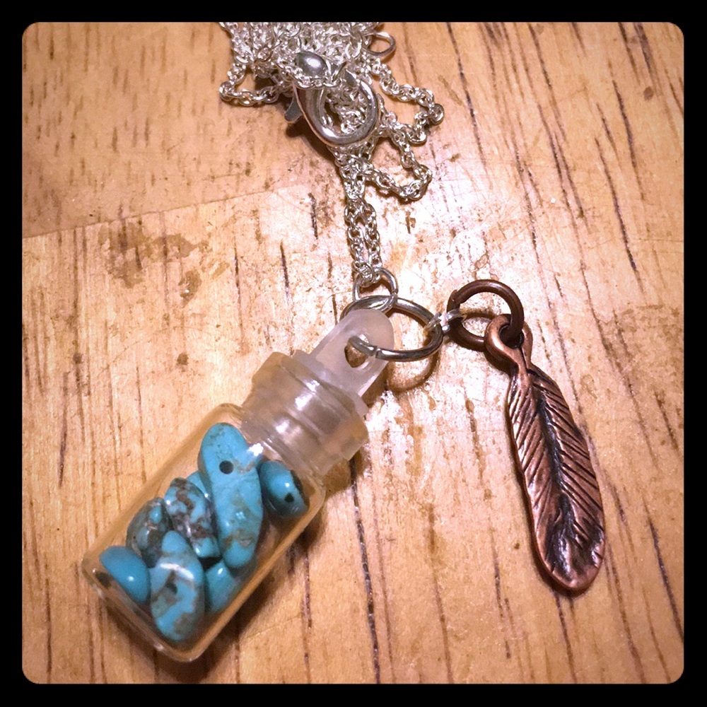Turquoise healing stone necklace!